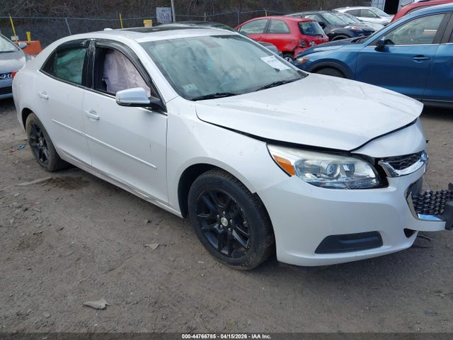Salvage Chevrolet Malibu Image