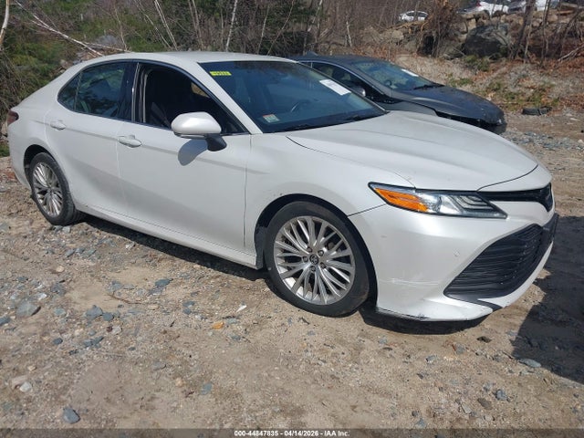 Salvage Toyota Camry Image