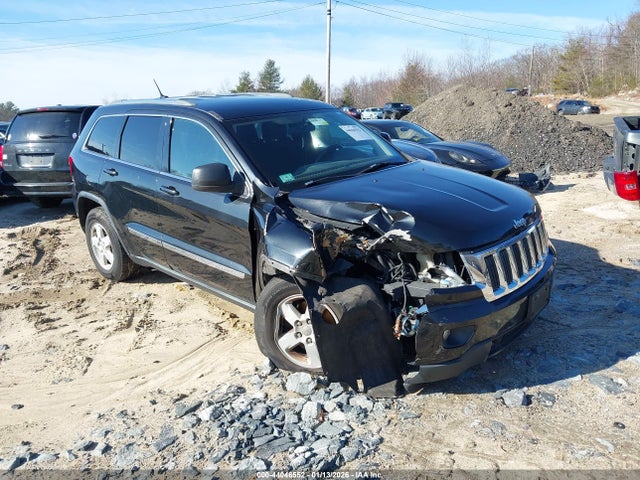 Salvage Jeep Grand Cherokee Image