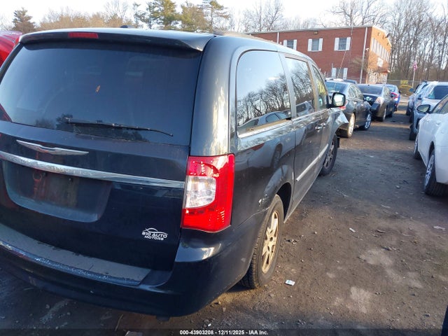Chrysler Town & Country Touring