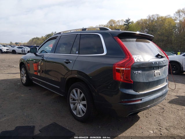 Volvo XC90 T6 Momentum