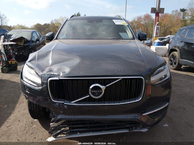 Volvo XC90 T6 Momentum