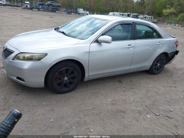 Toyota Camry Xle V6