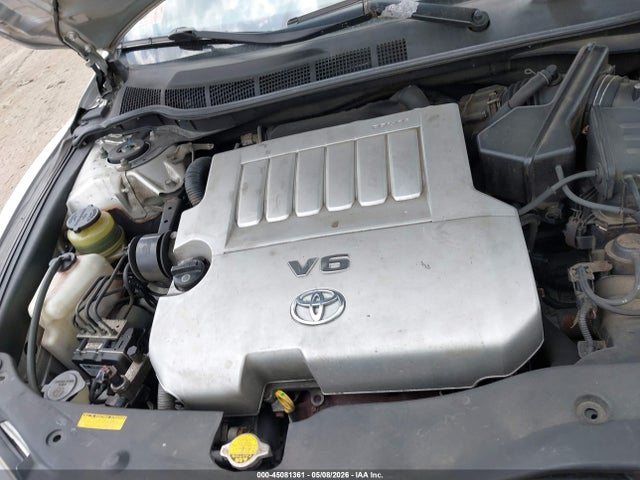 Toyota Camry Xle V6