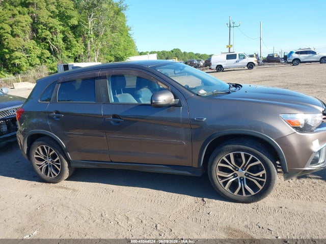 Mitsubishi Outlander 2.4 Se