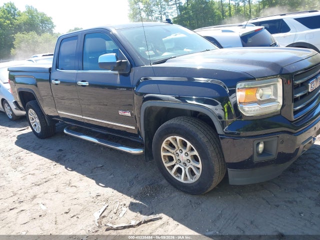 Salvage GMC Sierra 1500 Image