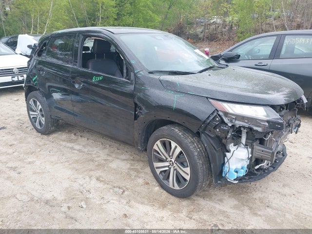 Salvage Mitsubishi Outlander Image