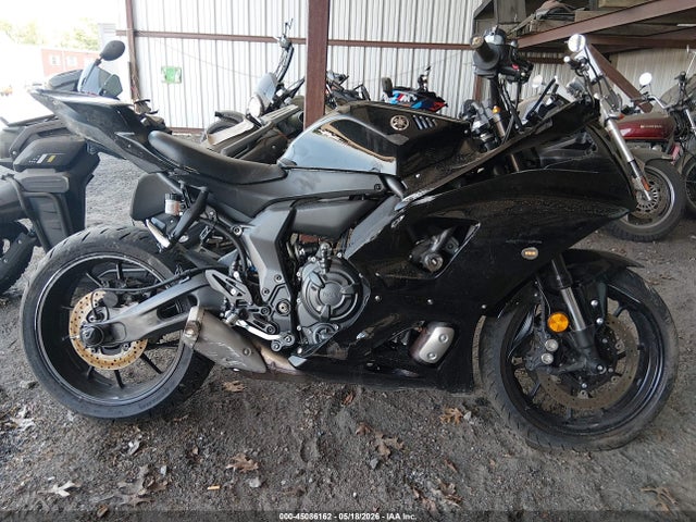 Yamaha Yzfr7