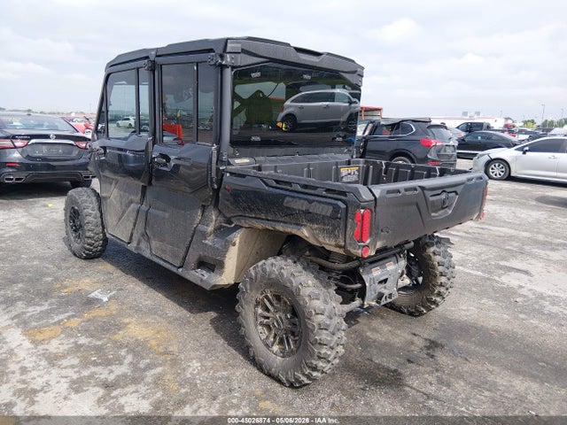 Can-Am Defender Max