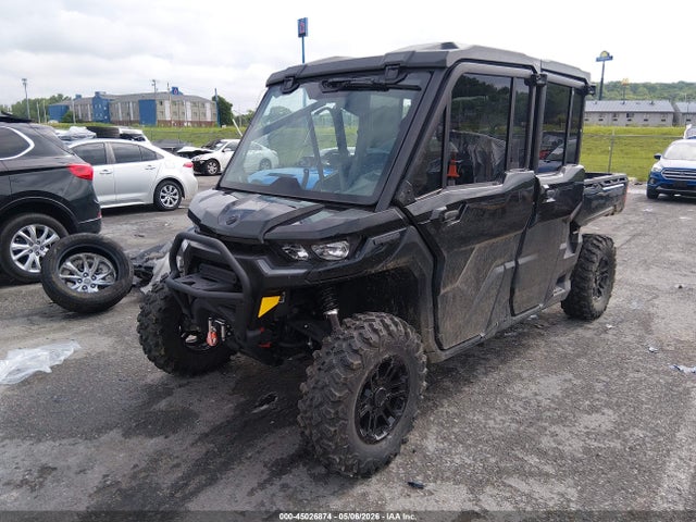 Can-Am Defender Max