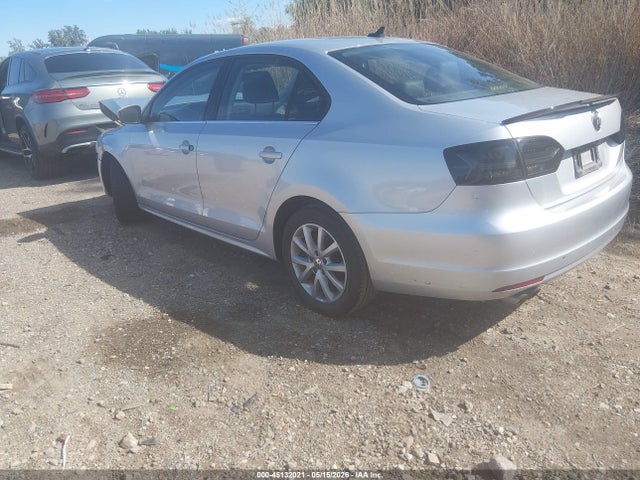 Volkswagen Jetta 1.8t Se