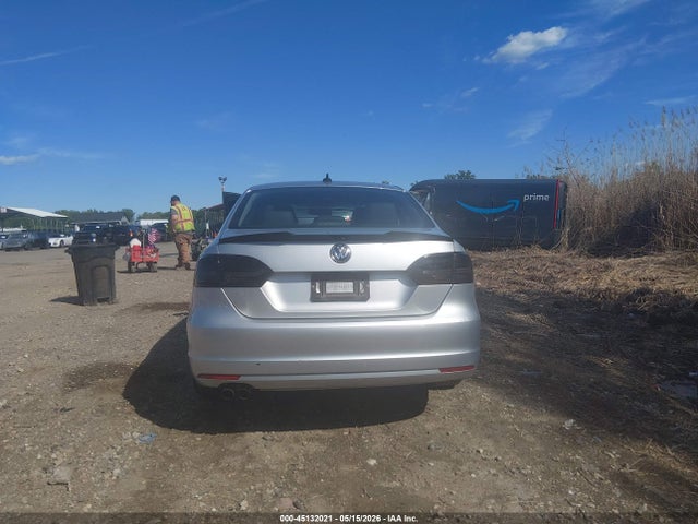 Volkswagen Jetta 1.8t Se