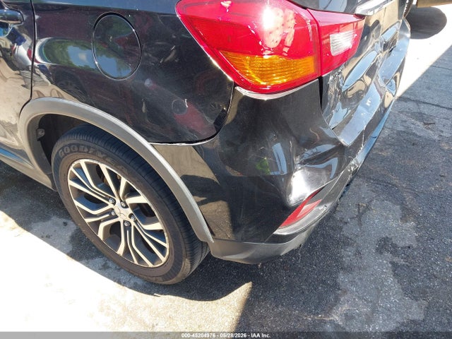 Mitsubishi Outlander 2.4 Se