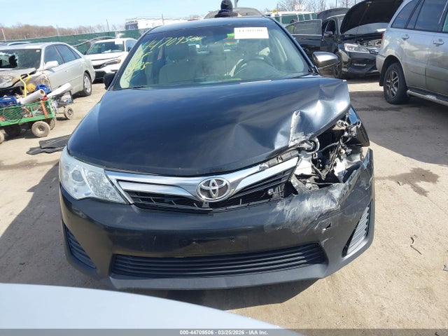 Toyota Camry Le