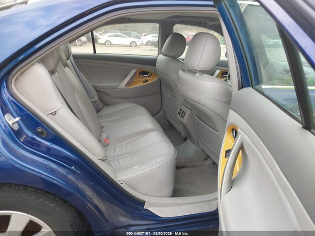 Toyota Camry Xle V6