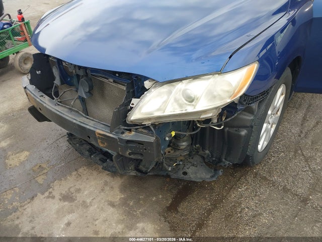 Toyota Camry Xle V6