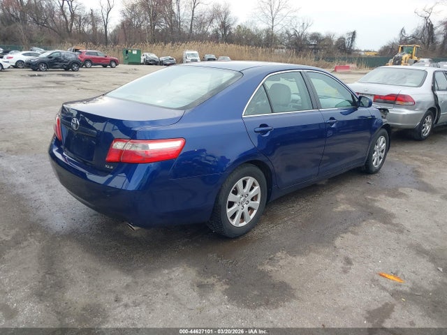 Toyota Camry Xle V6