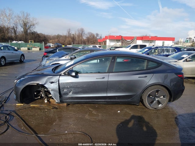 Tesla Model 3 Rear-wheel Drive