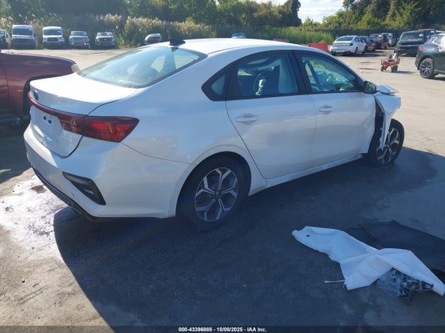 Kia Forte Lxs
