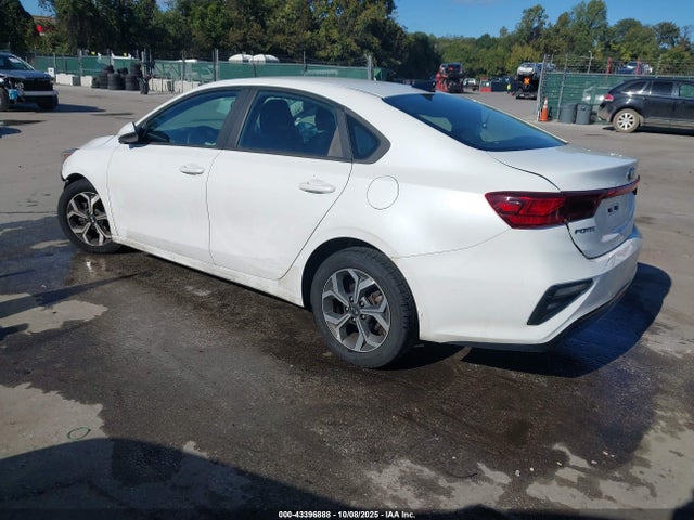 Kia Forte Lxs