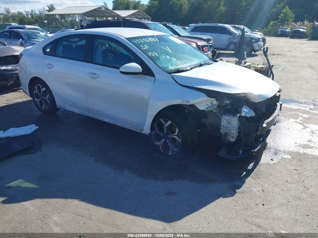 Kia Forte Lxs