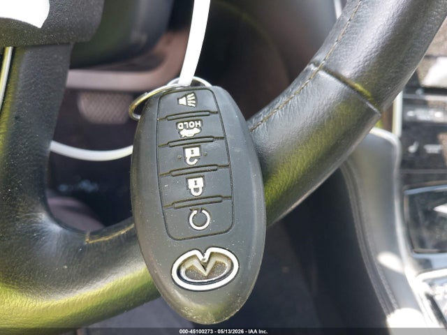 INFINITI Q50 Hybrid Premium