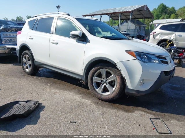 Salvage Toyota RAV4 Image