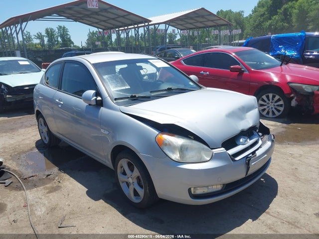 Salvage Hyundai ACCENT Image