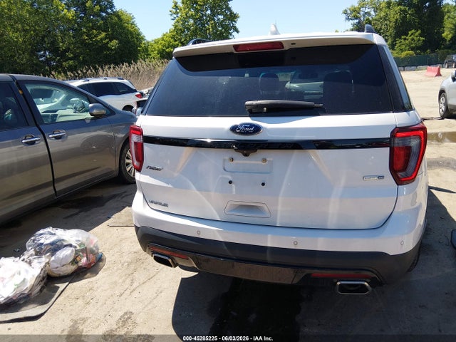 Ford Explorer Sport