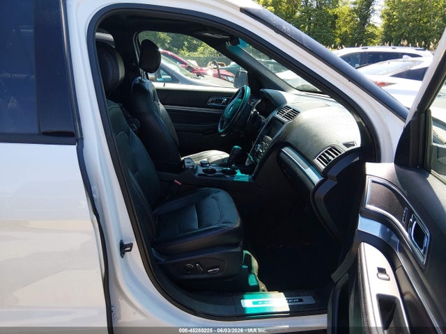 Ford Explorer Sport