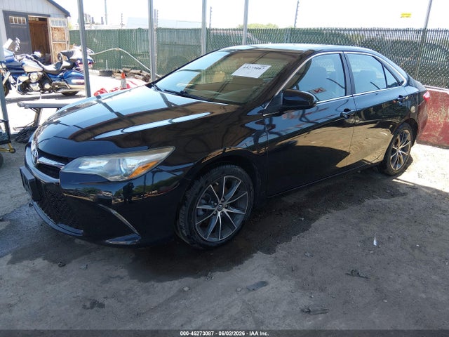 Toyota Camry Xse