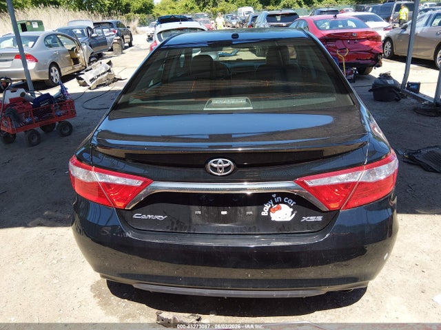 Toyota Camry Xse