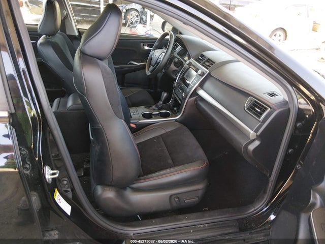 Toyota Camry Xse