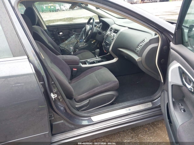 Nissan Altima 2.5 Sv