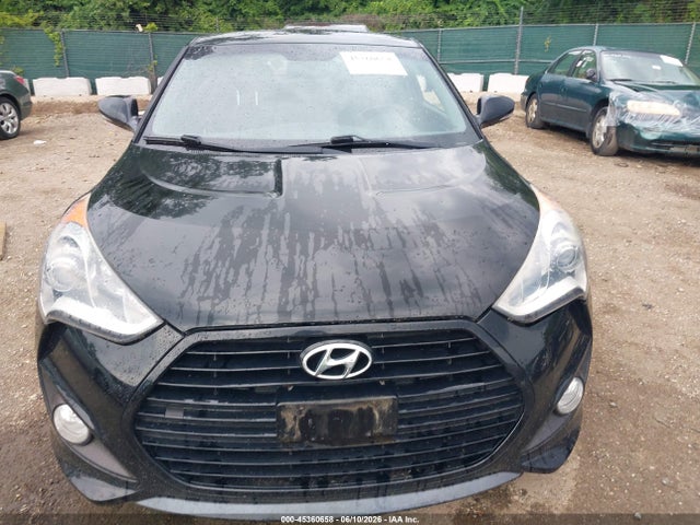 Hyundai VELOSTER Turbo