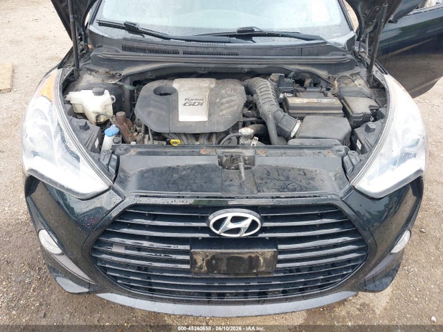 Hyundai VELOSTER Turbo