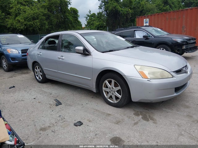 Salvage Honda Accord Image