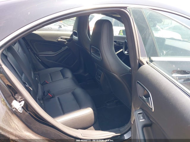 Mercedes-Benz Cla-class 4matic