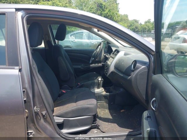 Nissan Versa 1.6 Sv