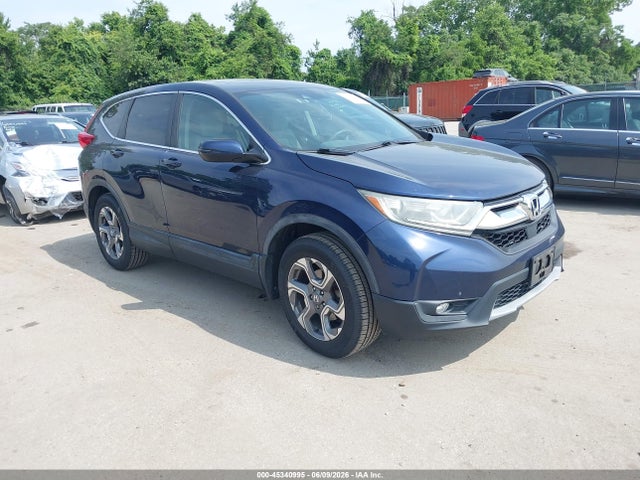 Salvage Honda CR-V Image
