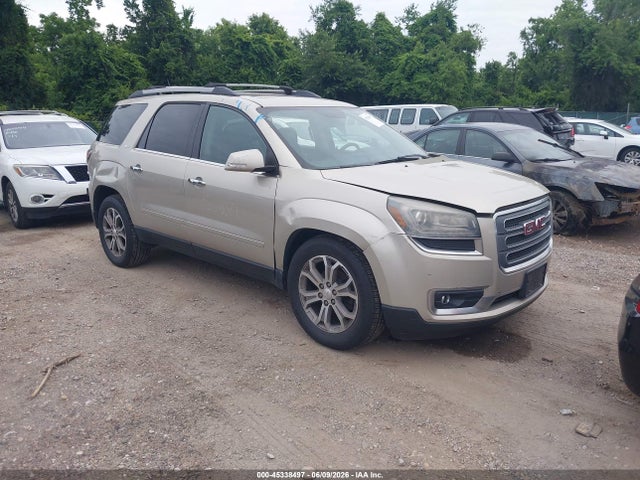 Salvage GMC Acadia Image