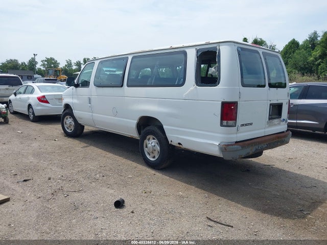 Ford Club Wagon