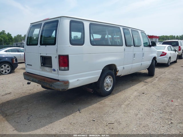 Ford Club Wagon
