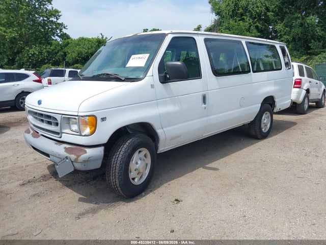 Ford Club Wagon
