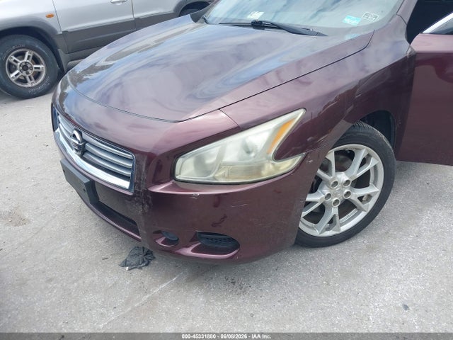 Nissan Maxima