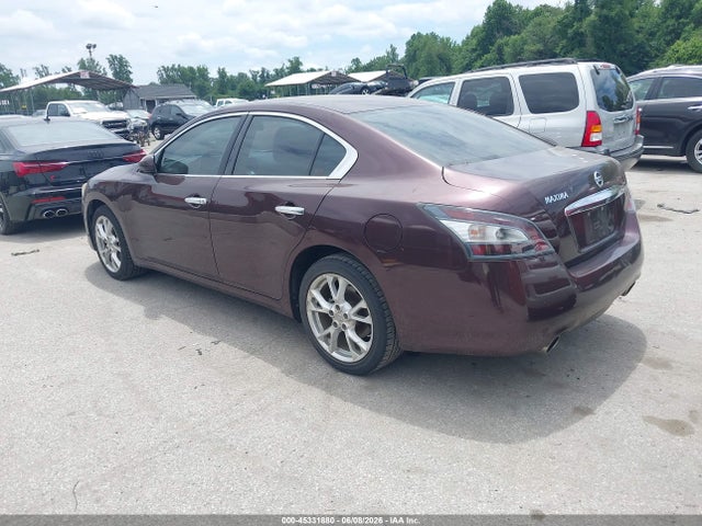 Nissan Maxima