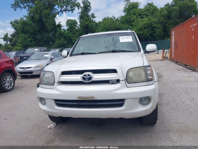 Toyota Sequoia Limited V8