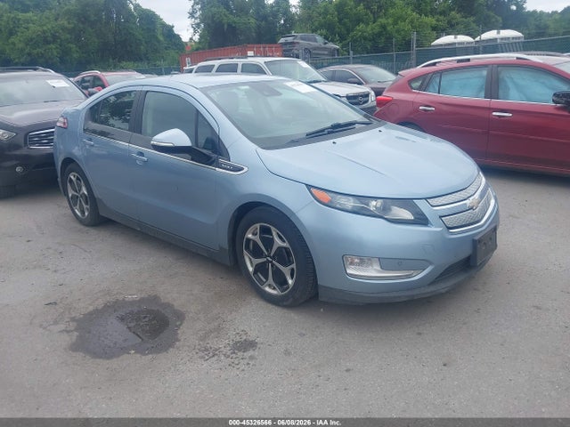 Salvage Chevrolet Volt Image