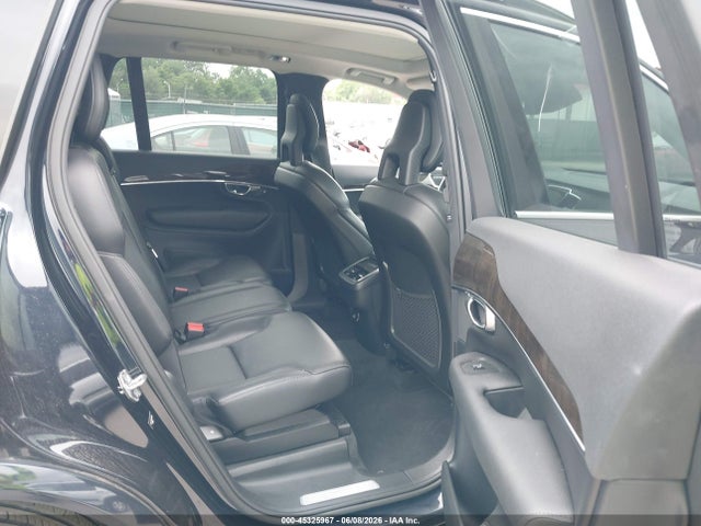 Volvo XC90 T6 Momentum