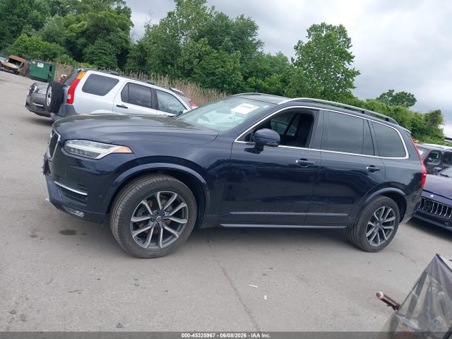 Volvo XC90 T6 Momentum